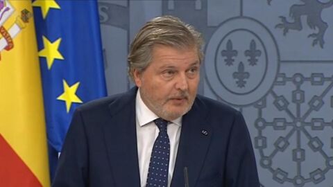 &Iacute;&ntilde;igo M&eacute;ndez de Vigo en la rueda de prensa posterior al Consejo de Ministros