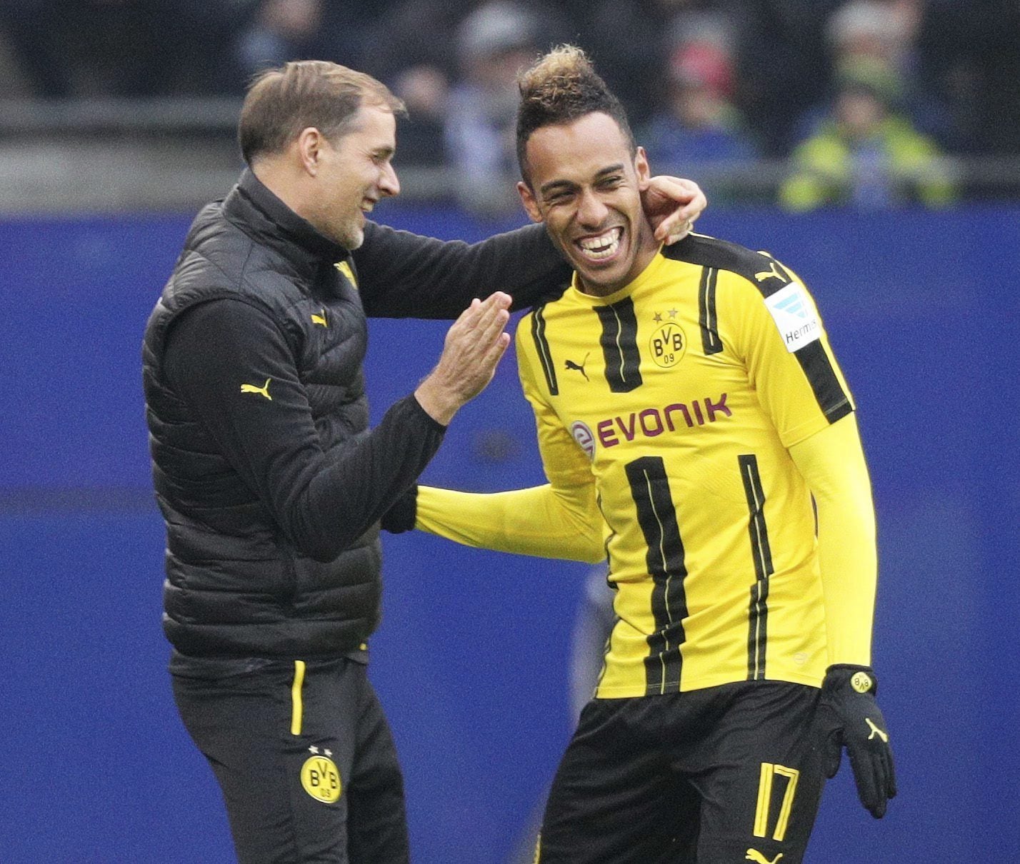 El Bayern empata ante el Hoffenheim en casa y el Dortmund golea con un póker de Aubameyang El Bayern empata ante el Hoffenheim en casa y el Dortmund golea con un póker de Aubameyang