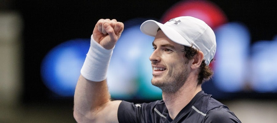 Andy Murray alcanza el número 1 por la retirada de Raonic en París-Bercy Andy Murray alcanza el número 1 por la retirada de Raonic en París-Bercy