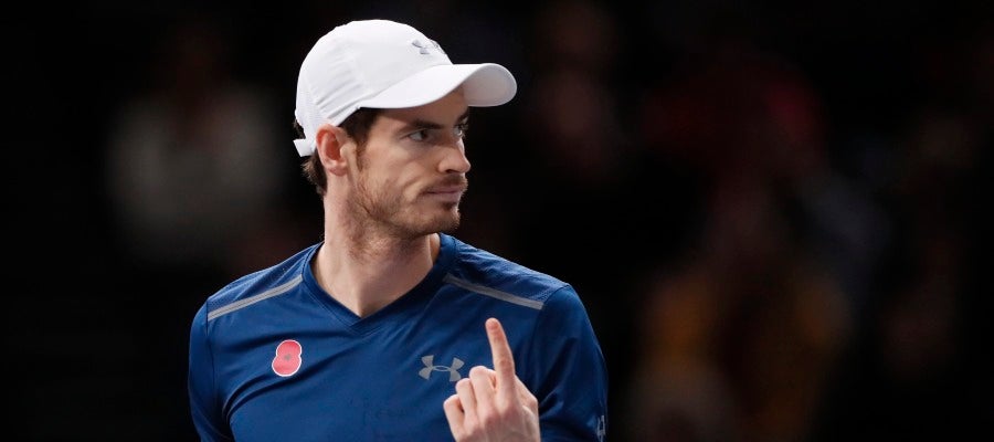 Andy Murray celebra su número 1 en la ATP ganando la final del Masters 1000 de Paris-Bercy Andy Murray celebra su número 1 en la ATP ganando la final del Masters 1000 de Paris-Bercy