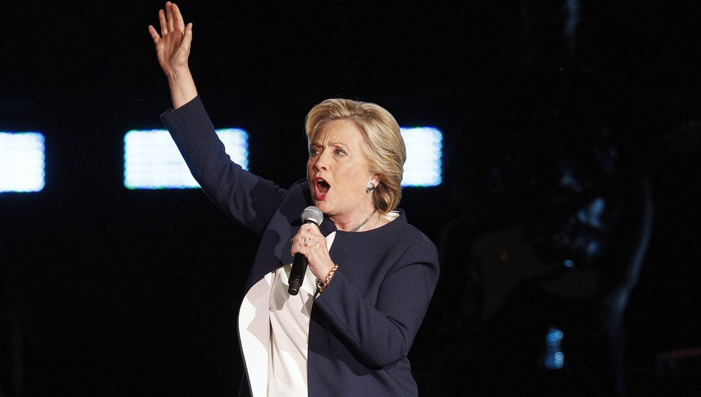 El FBI mantiene que no hay razones para procesar a Clinton tras revisar los nuevos emails encontrados El FBI mantiene que no hay razones para procesar a Clinton tras revisar los nuevos emails encontrados
