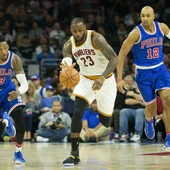 LeBron James, ante los 76ers LeBron James, ante los 76ers
