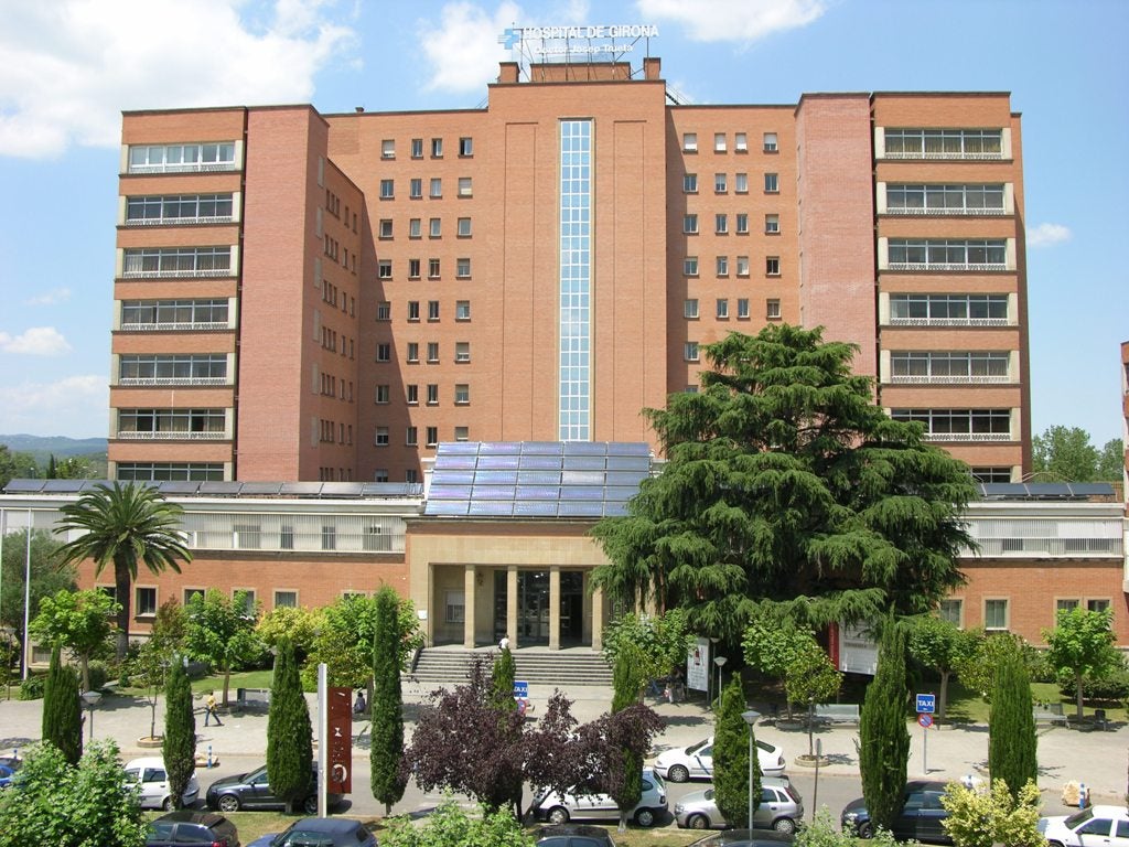 El Hospital de Girona que atendió al tinerfeño Vitolo niega que no se le hablase en castellano El Hospital de Girona que atendió al tinerfeño Vitolo niega que no se le hablase en castellano