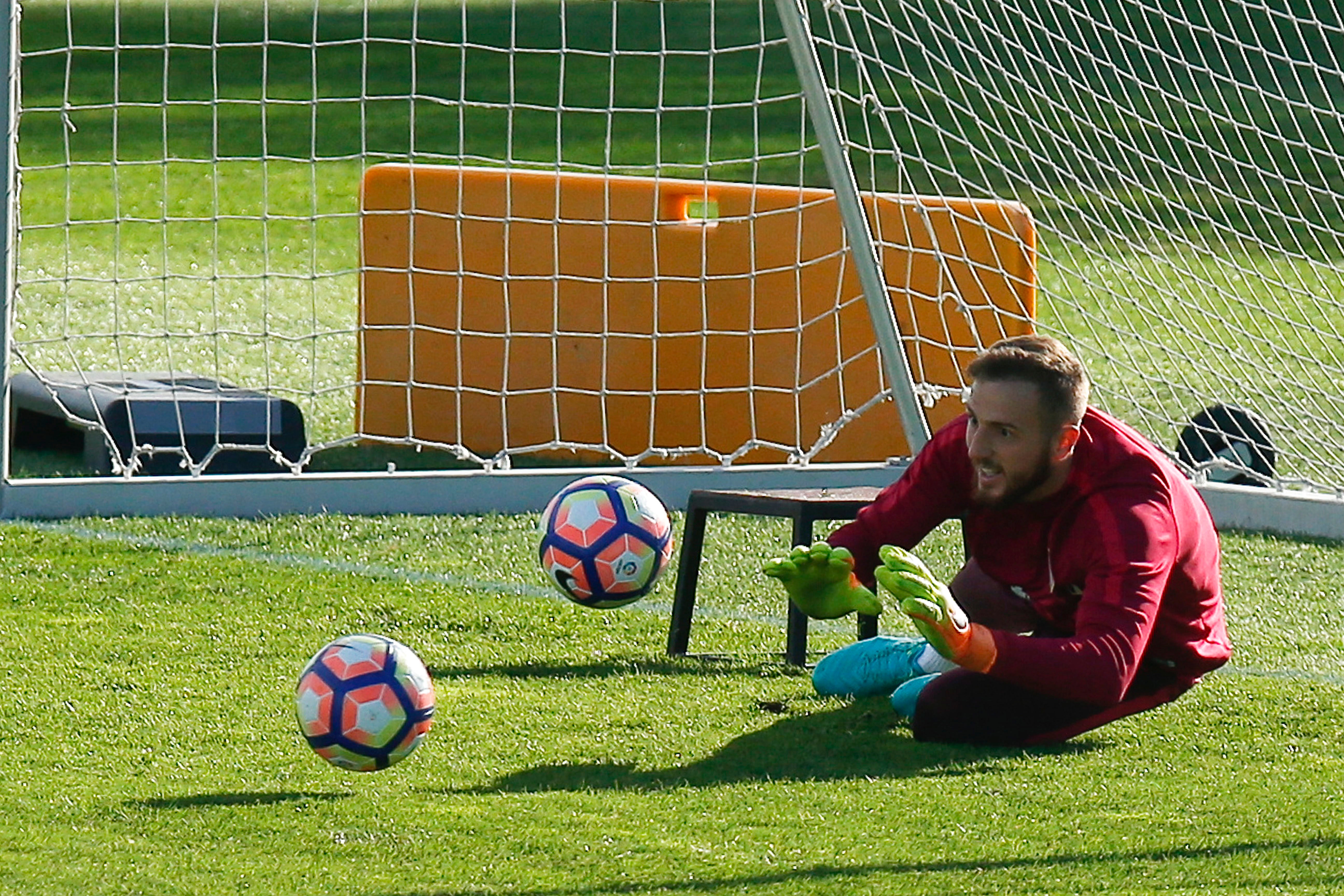 Simeone recupera a Oblak, Savic y Carrasco para el derbi Simeone recupera a Oblak, Savic y Carrasco para el derbi