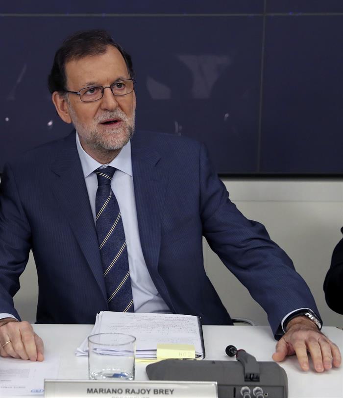 Rajoy insiste en que "tan malo es no tener un gobierno como tener un Gobierno al que no se deje gobernar" Rajoy insiste en que "tan malo es no tener un gobierno como tener un Gobierno al que no se deje gobernar"