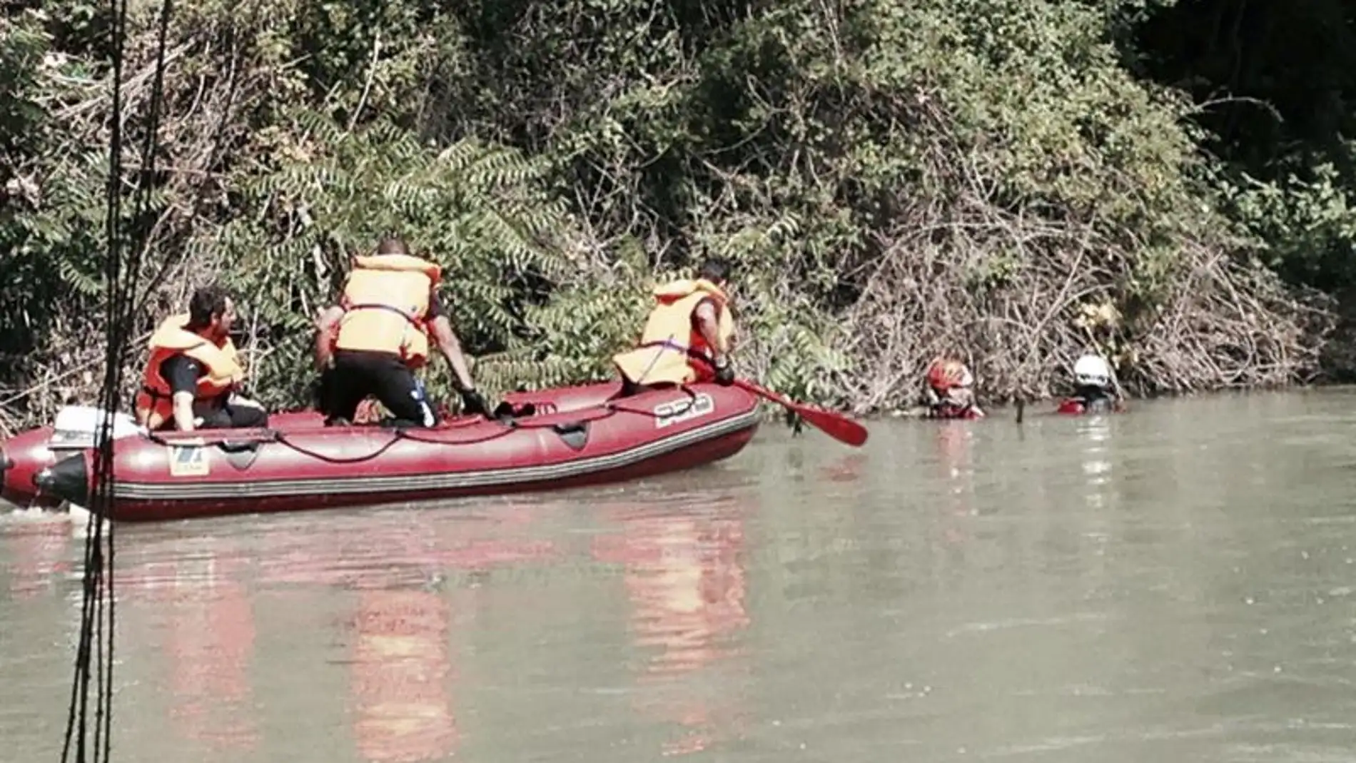 Agentes del Grupo Especial de Actividades Subacuáticas (GEAS) de la Guardia Civil (Archivo) Agentes del Grupo Especial de Actividades Subacuáticas (GEAS) de la Guardia Civil (Archivo)
