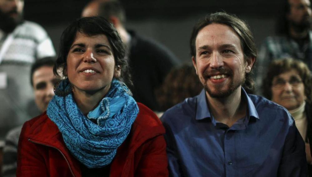 Teresa Rodríguez y Pablo Iglesias