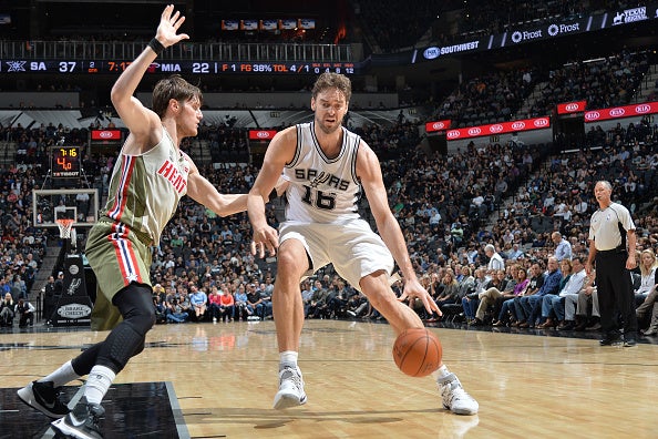 Leonard, Aldridge y Pau Gasol firman la victoria de los Spurs frente a los Heat Leonard, Aldridge y Pau Gasol firman la victoria de los Spurs frente a los Heat