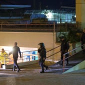 Policías en el CIE de Murcia tras el motín
