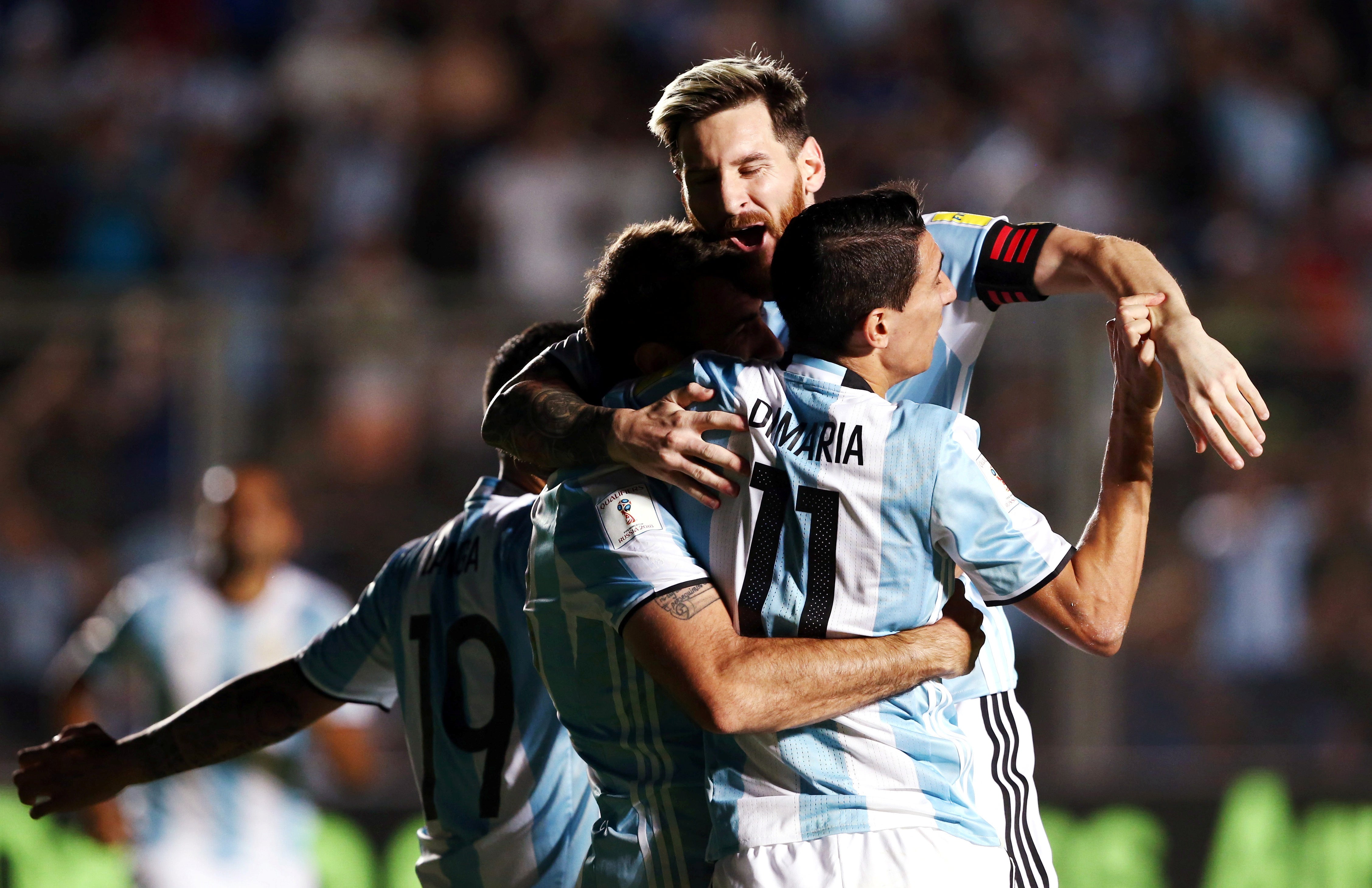 Un genial Messi lidera un triunfo vital de Argentina ante Colombia Un genial Messi lidera un triunfo vital de Argentina ante Colombia