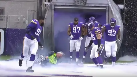 Tremendo placaje Tremendo placaje