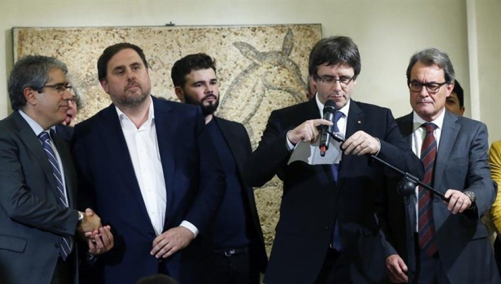 Carles Puigdemont, Oriol Junqueras, Artur Mas y Gabriel Rufián