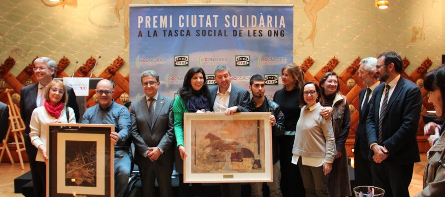 IV Premi Ciutat Solidària IV Premi Ciutat Solidària