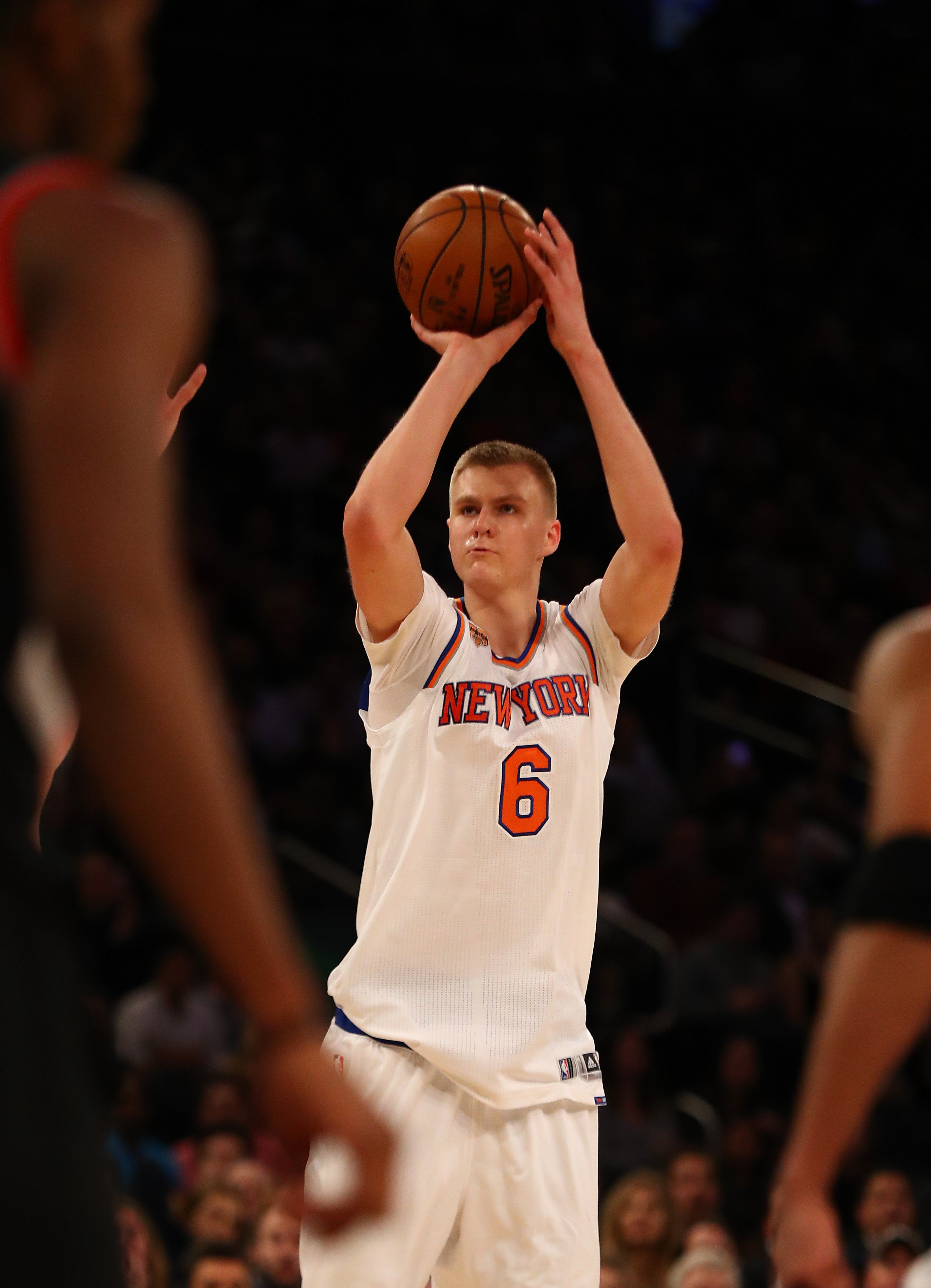 Porzingis comanda la victoria de los Knicks de Willy Hernangómez Porzingis comanda la victoria de los Knicks de Willy Hernangómez