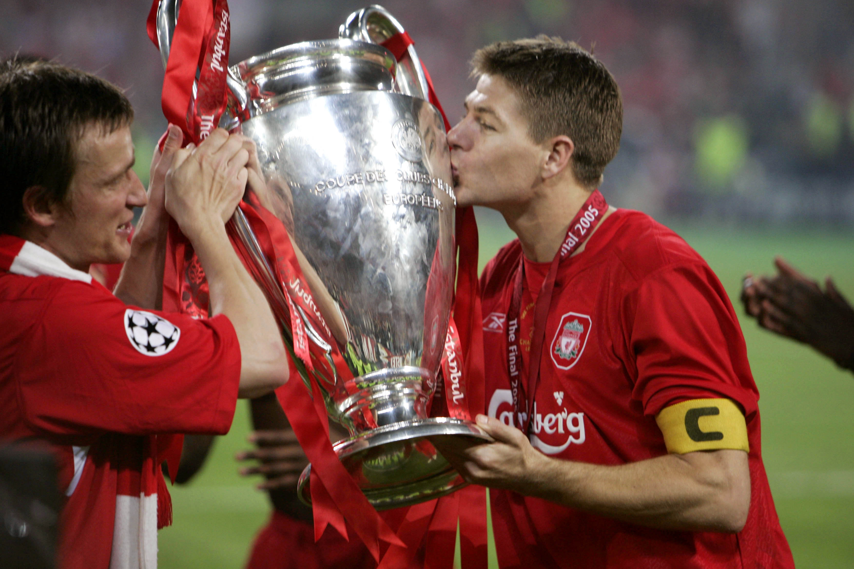 La leyenda del fútbol Steven Gerrard cuelga las botas La leyenda del fútbol Steven Gerrard cuelga las botas