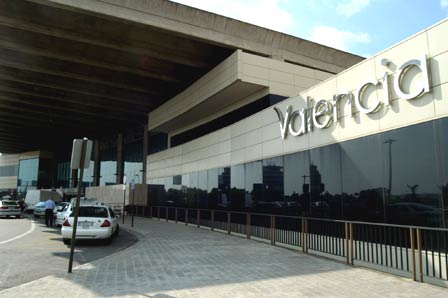Las obras de remodelación de la T1 del Aeropuerto de València concluirán el próximo verano Las obras de remodelación de la T1 del Aeropuerto de València concluirán el próximo verano