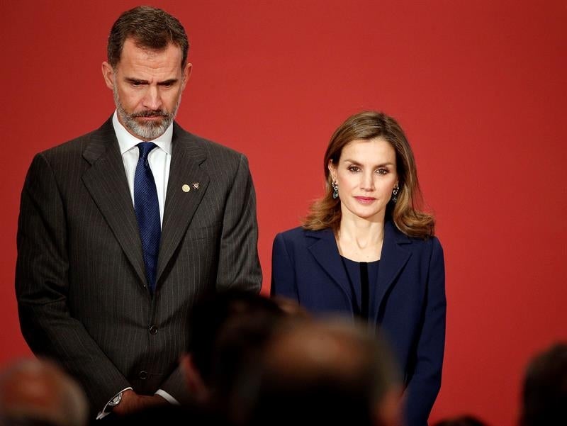 Los Reyes muestran su respeto y "sentido recuerdo" por Rita Barberá Los Reyes muestran su respeto y "sentido recuerdo" por Rita Barberá