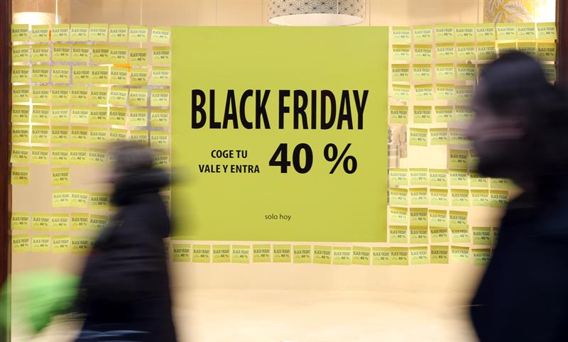 El Black Friday generará 500 contratos en Castellón, un 21,9% menos que el año pasado El Black Friday generará 500 contratos en Castellón, un 21,9% menos que el año pasado