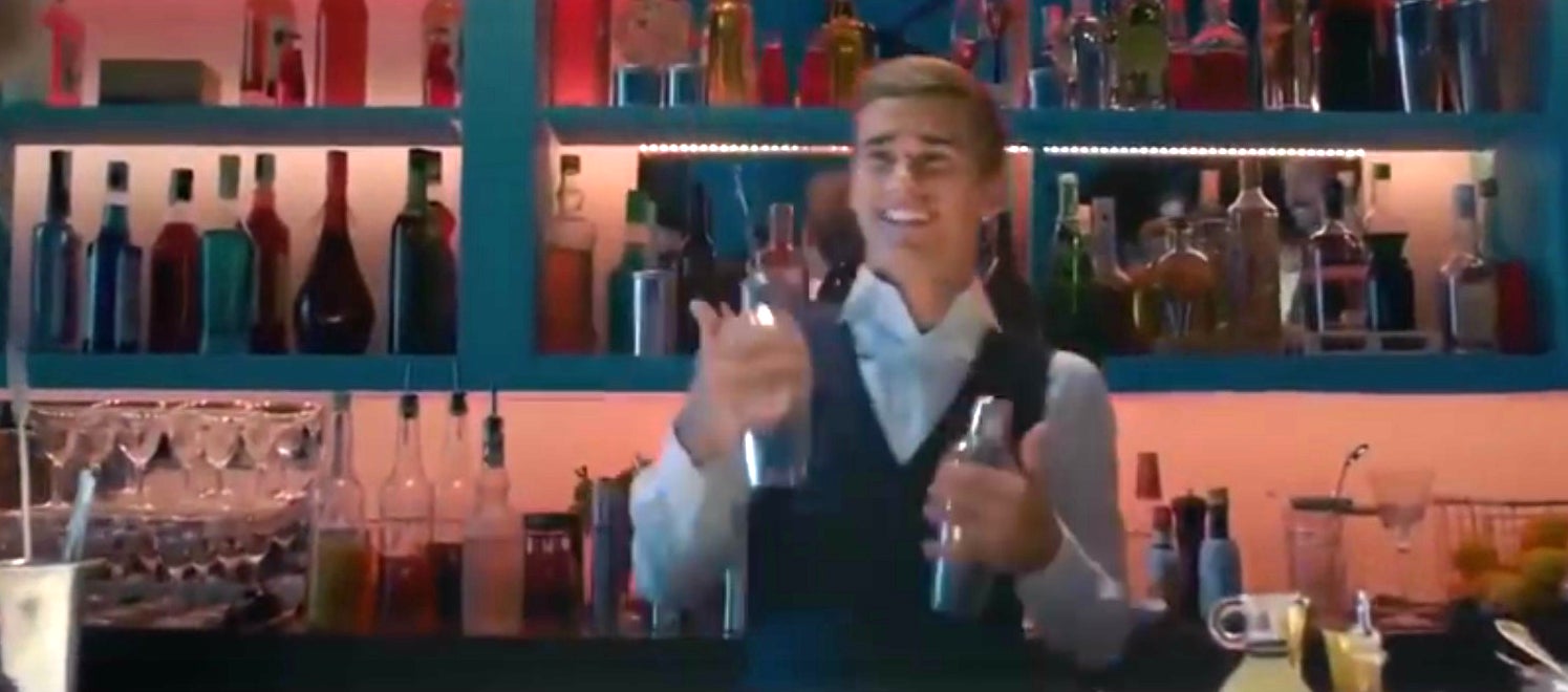 La celebración de Griezmann como solución a todos los problemas en su nuevo anuncio La celebración de Griezmann como solución a todos los problemas en su nuevo anuncio