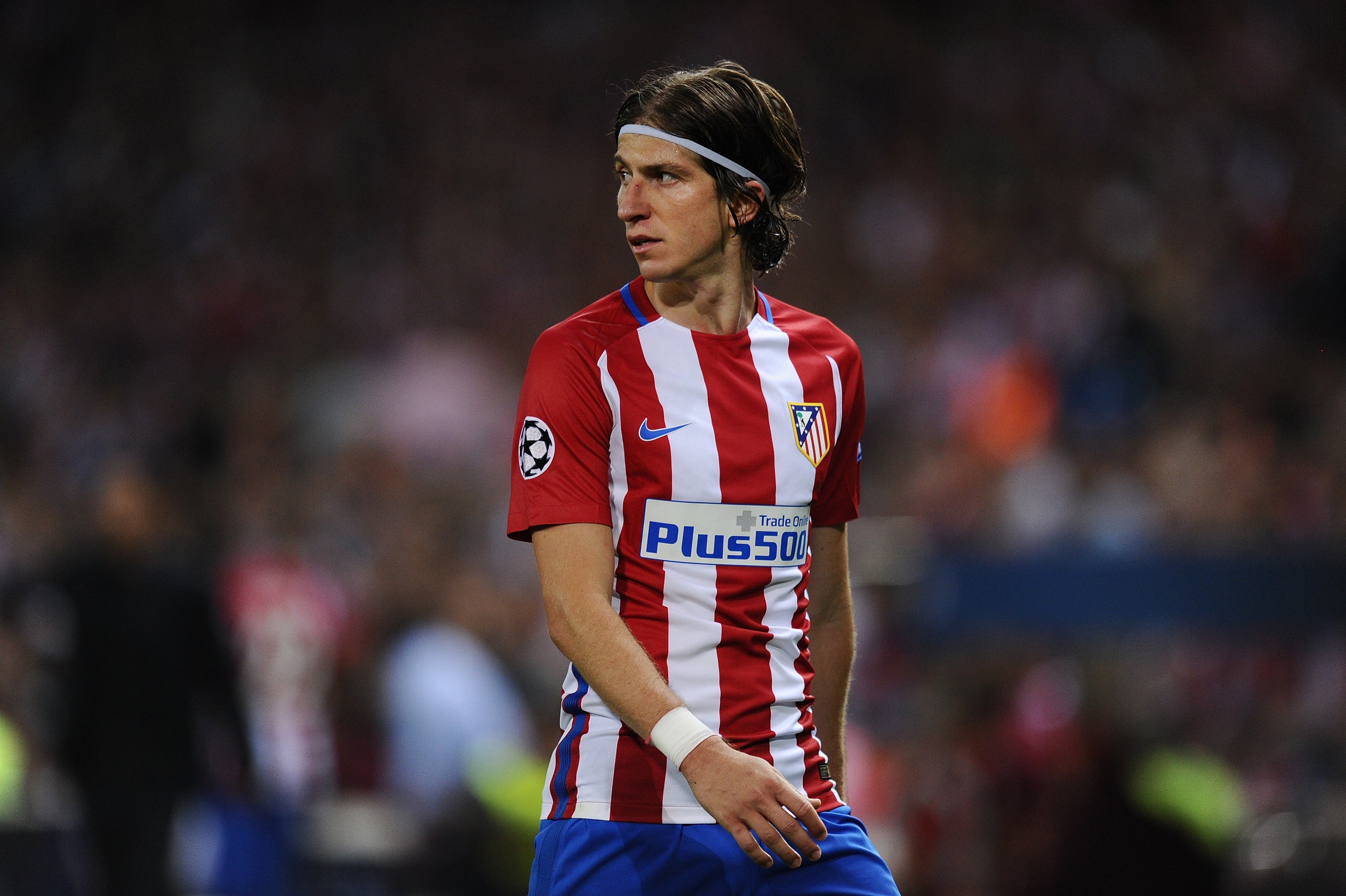 Filipe Luis: "Tras la caída de Torres, me tranquilizó la reacción de jugadores y médicos" Filipe Luis: "Tras la caída de Torres, me tranquilizó la reacción de jugadores y médicos"