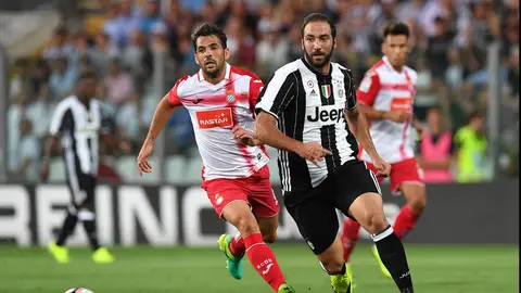 Higauín, en un partido con la Juventus durante la pretemporada Higauín, en un partido con la Juventus durante la pretemporada