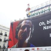 Cartel de 'Narcos' en la Puerta del Sol