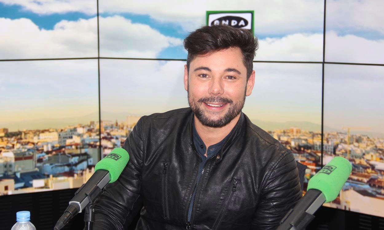 Miguel Poveda: "El nuevo disco, '13.Miguel Poveda', aglutina todo lo que soy" Miguel Poveda: "El nuevo disco, '13.Miguel Poveda', aglutina todo lo que soy"