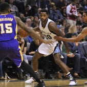 Troy Daniels, ante los Lakers
