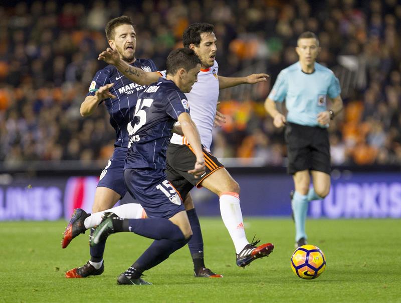 2 - 2: La fe del Málaga le otorga un punto en Mestalla 2 - 2: La fe del Málaga le otorga un punto en Mestalla