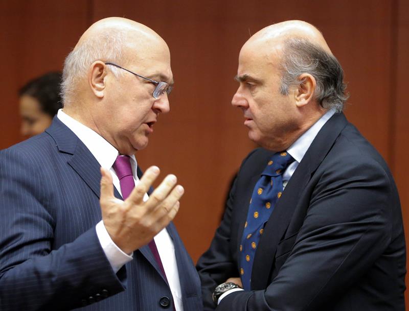 Luis de Guindos espera una aceleración de creación de empleo en el cuarto trimestre de este año Luis de Guindos espera una aceleración de creación de empleo en el cuarto trimestre de este año