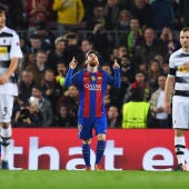 Messi celebra un gol ante el Borussia Mönchengladbach