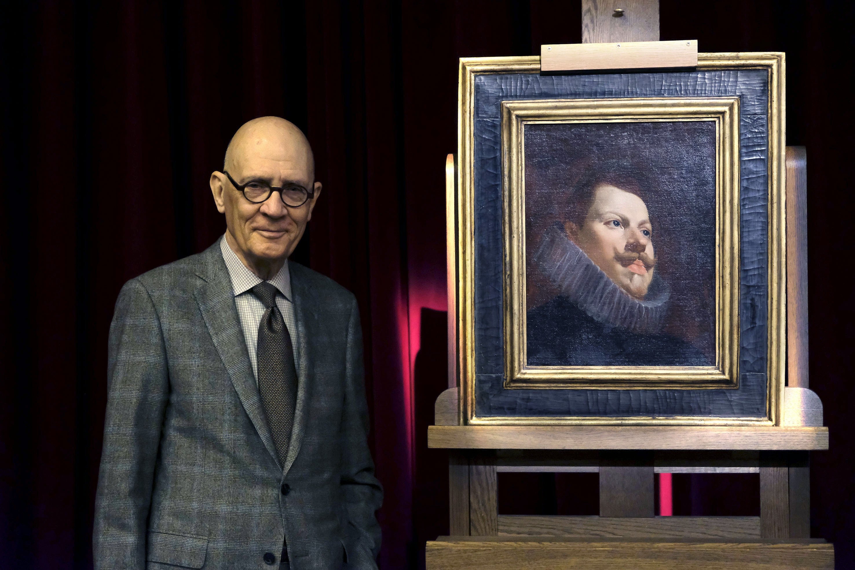 El Prado recibe la donación del Velázquez inédito 'Retrato de Felipe III' El Prado recibe la donación del Velázquez inédito 'Retrato de Felipe III'