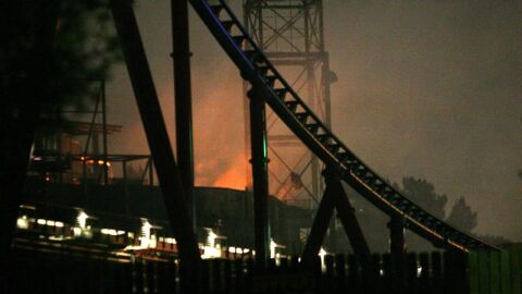 Incendio en el Ferrari Land de Salou.