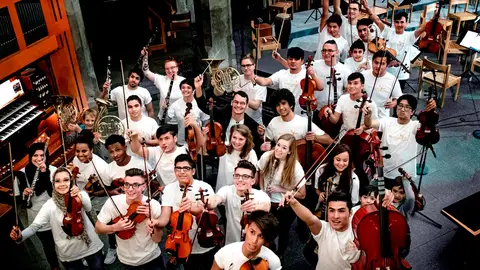Orquesta joven Un grupo de más de 25 jóvenes refugiados son los integrantes de la Orquesta de Sueños