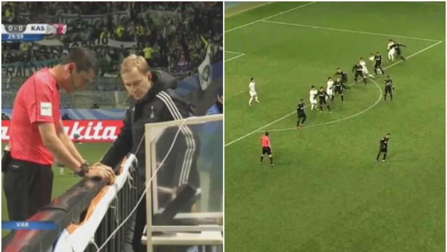 Kassai revisa el penalti que luego pita por videoarbitraje