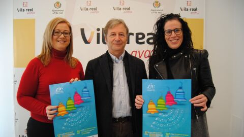 Encara que per a este cap de setmana les previsions apunten pluja, l&acute;organitzaci&oacute; compta amb un pla B i si la pluja fa acte de pres&egrave;ncia, les actuacions es traslladaran al teatre dels XIII"