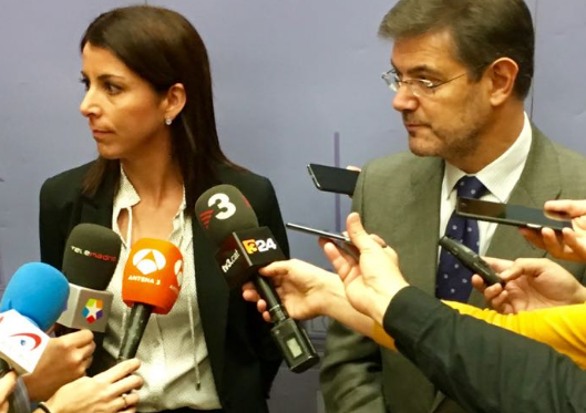 Catalá plantea agravar la consideración penal de las imprudencias al volante tras reunirse con Anna González Catalá plantea agravar la consideración penal de las imprudencias al volante tras reunirse con Anna González