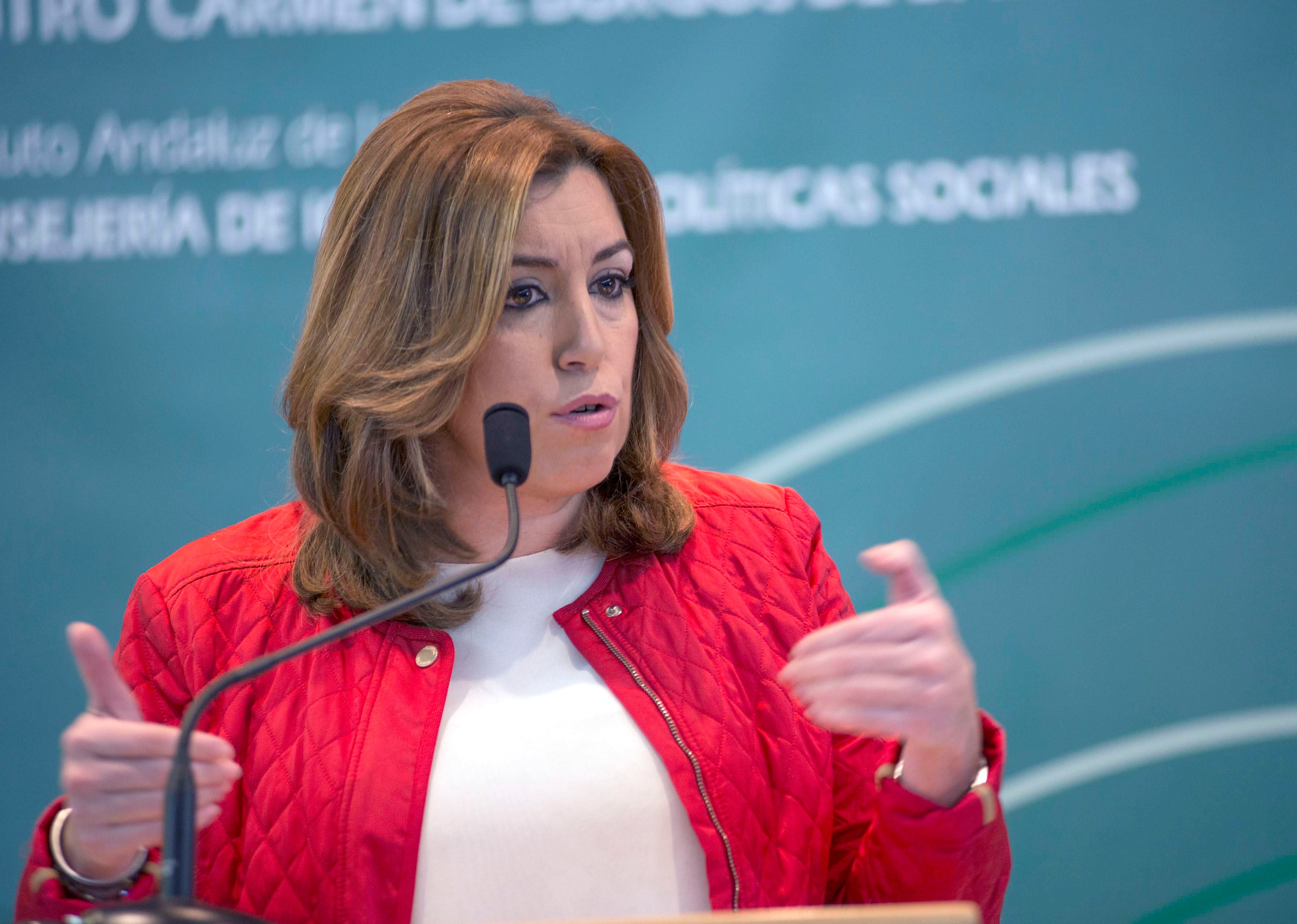 Susana Díaz sostiene que "habrá primarias y habrá competición" en el PSOE Susana Díaz sostiene que "habrá primarias y habrá competición" en el PSOE