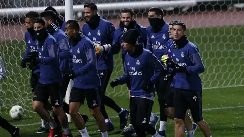 El Real Madrid se entrena en Japón El Real Madrid se entrena en Japón
