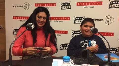 Rub&eacute;n Dar&iacute;o y su madre