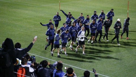 El Real Madrid se entrena en Jap&oacute;n