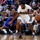 Jennings, contra Barton