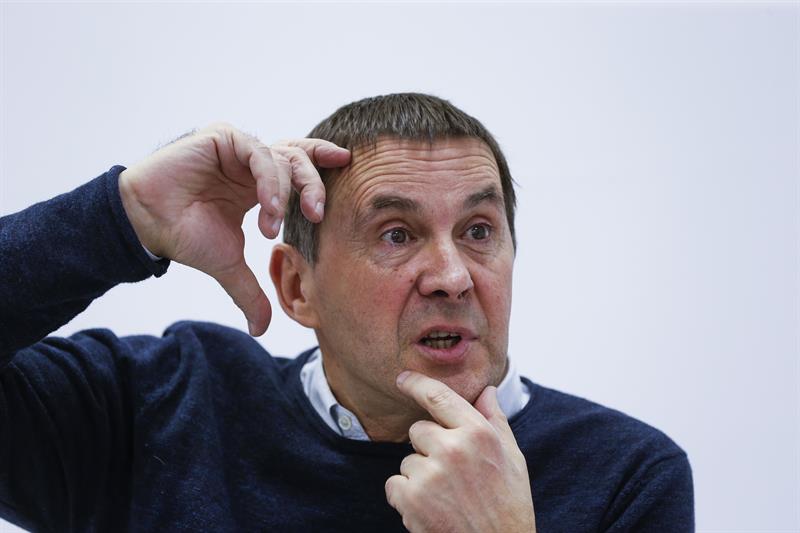 Otegi: "El mensaje es que una República no es posible por vías pacíficas" Otegi: "El mensaje es que una República no es posible por vías pacíficas"