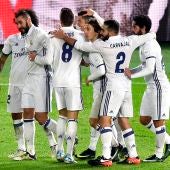 El Real Madrid celebra el gol de Cristiano