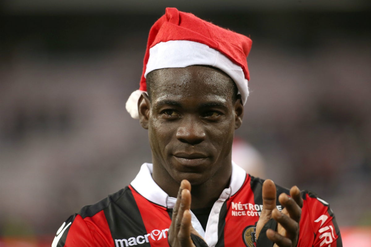 El Niza gana ante el Dijon con un doblete de Balotelli y es más líder El Niza gana ante el Dijon con un doblete de Balotelli y es más líder