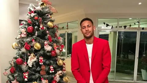 Neymar, un particular Papa Noel Neymar, un particular Papa Noel