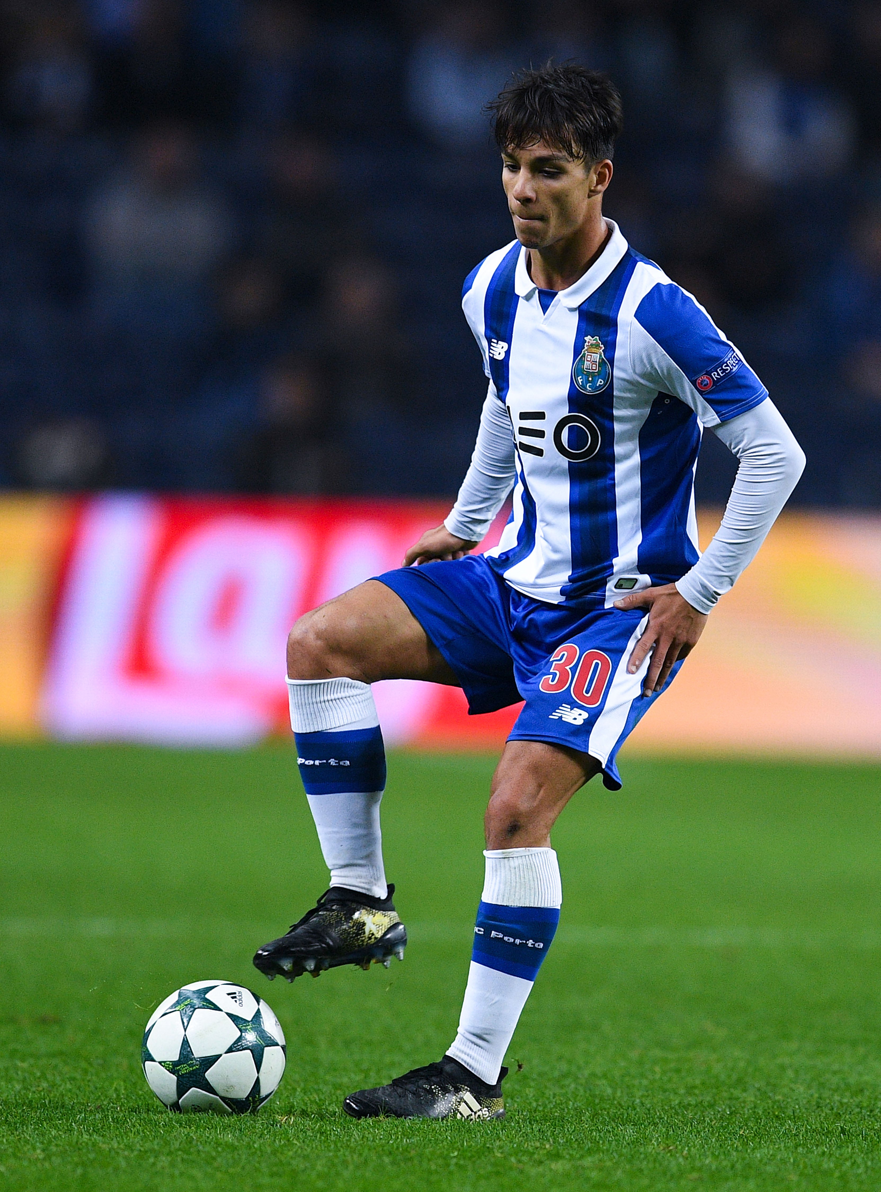 El Sevilla negocia con el Oporto el fichaje de Oliver Torres El Sevilla negocia con el Oporto el fichaje de Oliver Torres