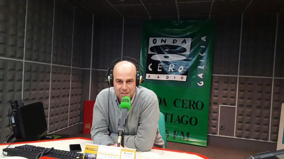 Enrique de Vidania en Gente Viajera Lévanos de viaxe ata Moscú en moto.