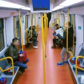 Viajeros en el Metro de Madrid