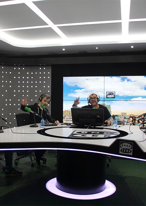 Arturo González Campos: "'La Fuerza para cuñaos' es un libro que ayuda a entender mejor el universo Star Wars" Arturo González Campos: "'La Fuerza para cuñaos' es un libro que ayuda a entender mejor el universo Star Wars"